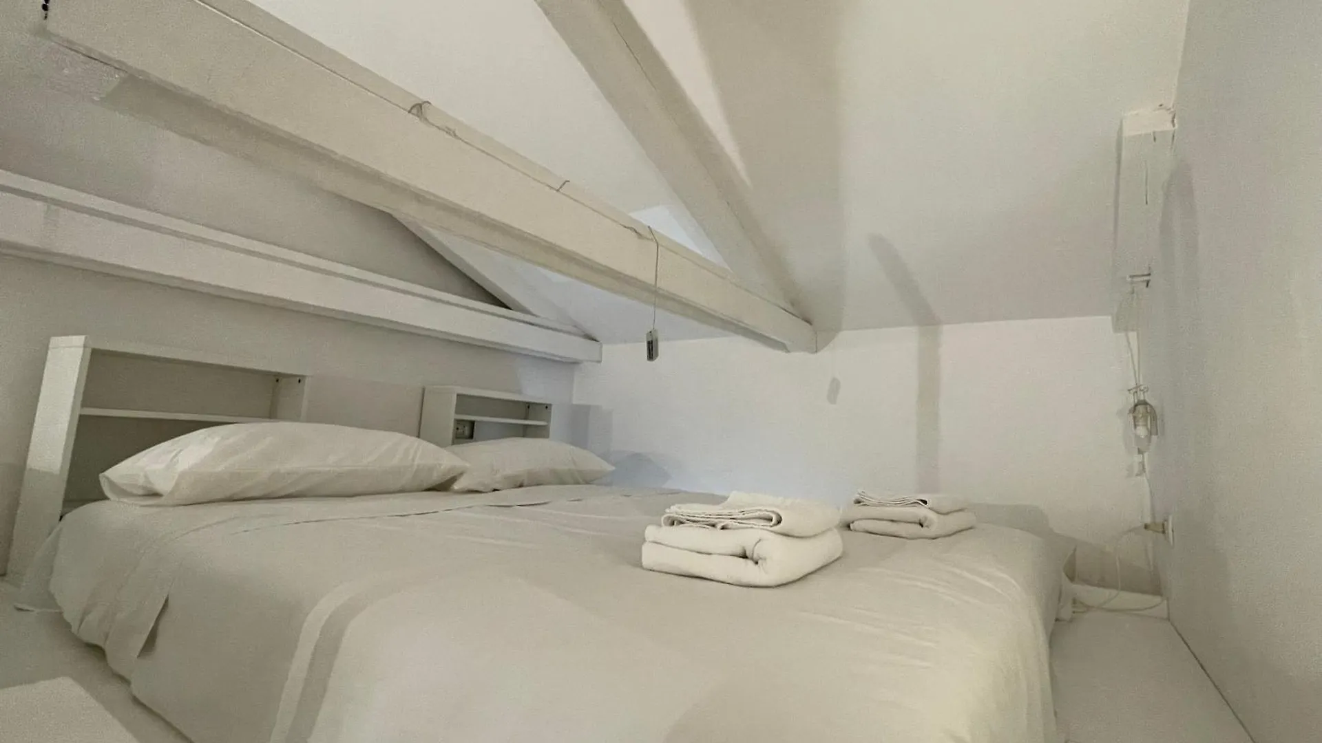 Veio Loft Apartment Rome